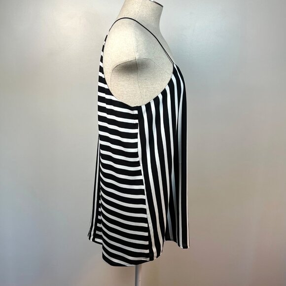 NEW EXPRESS Barcelona Cami Black and White Striped Reversible V-Neck Tank Top L - Picture 4 of 11